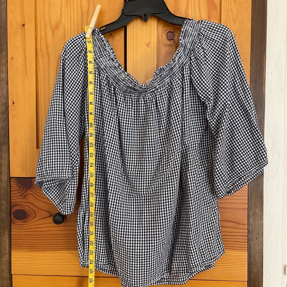 Old Navy checkered blouse size M